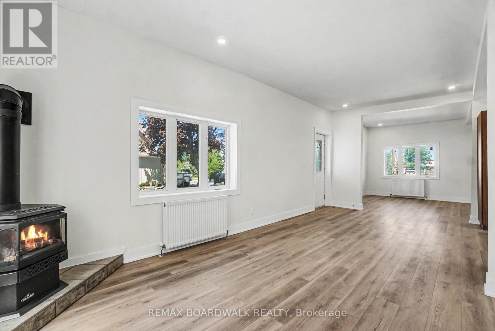 683 Principale Street Property Photo 11