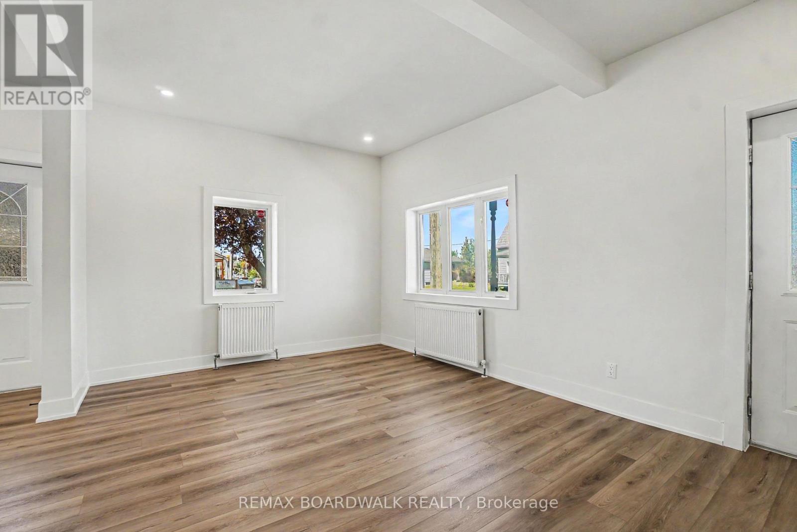 683 Principale Street Property Photo 13