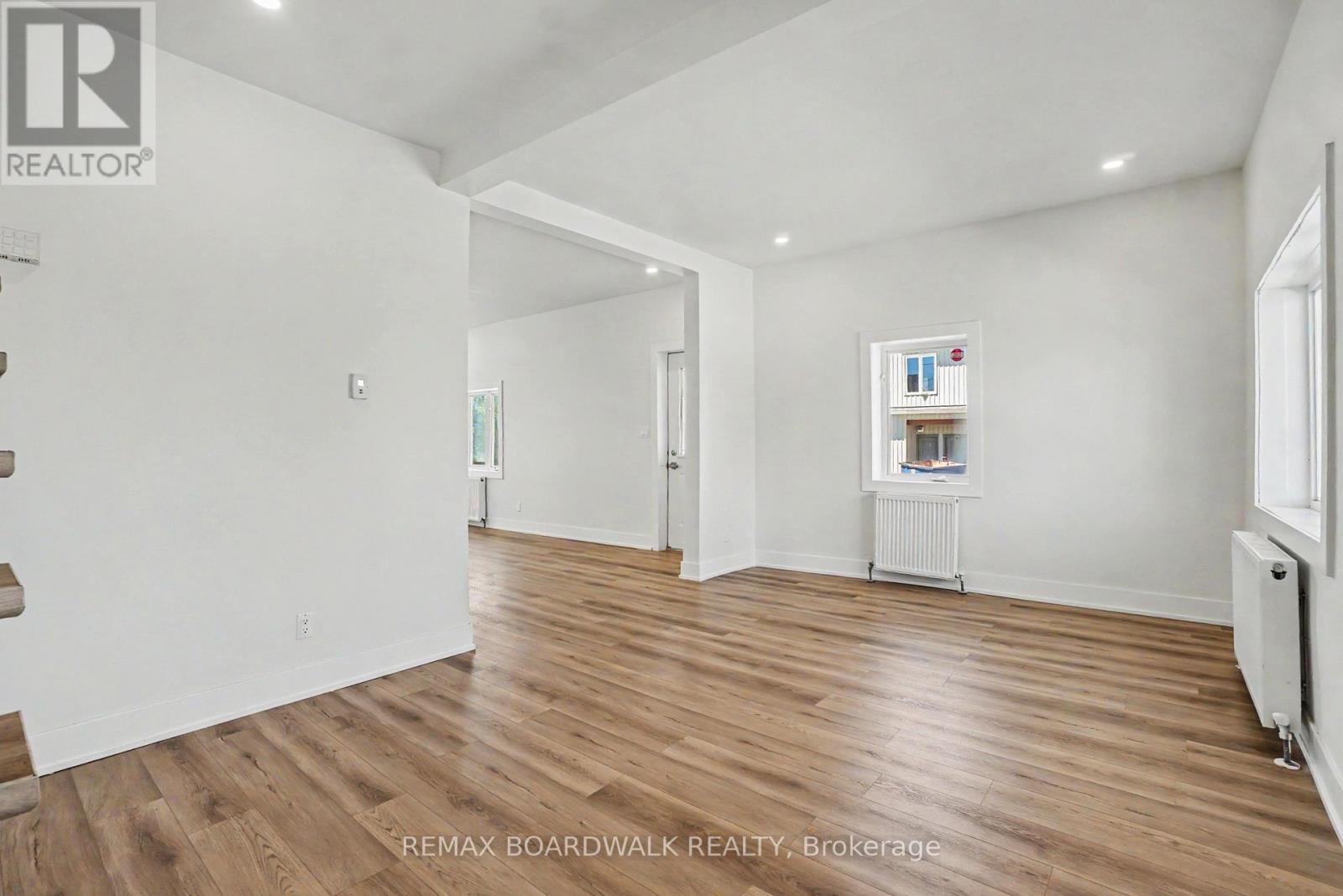 683 Principale Street Property Photo 15