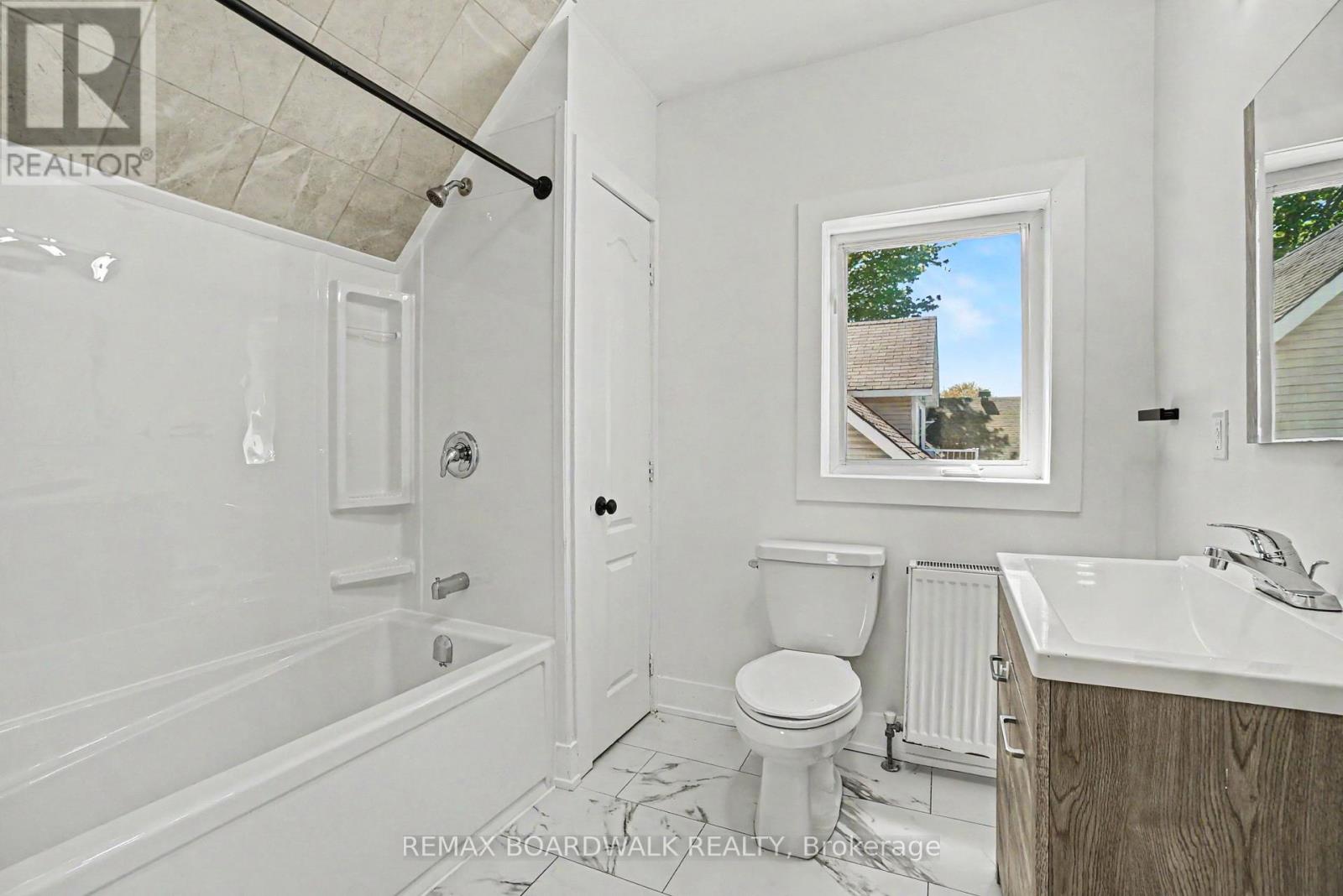 683 Principale Street Property Photo 20