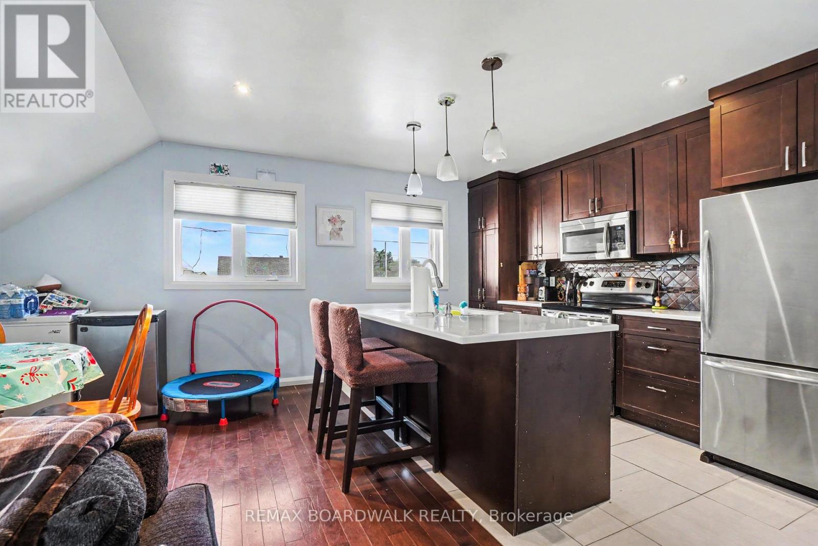 683 Principale Street Property Photo 24