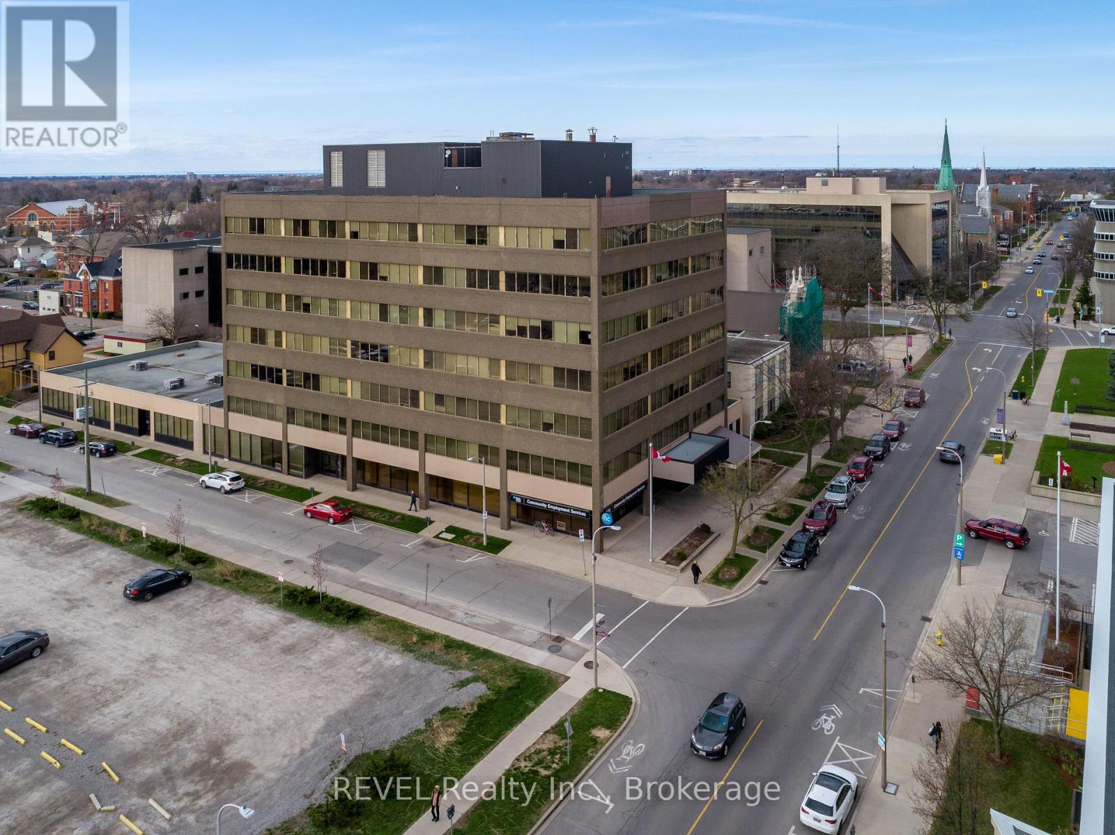203 - 43 Church Street Property Photo 8