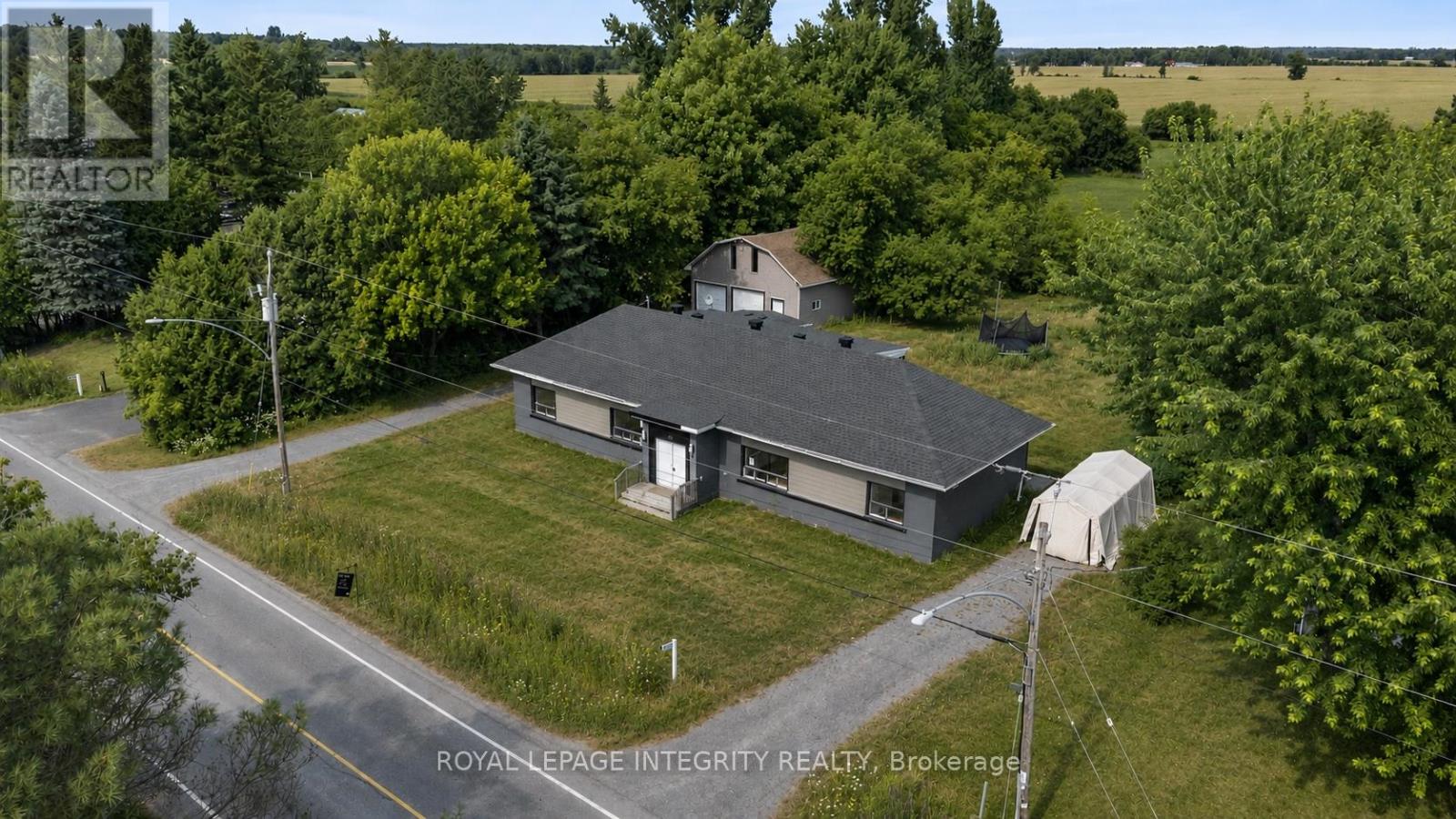 3823 Drouin Road Property Photo 1