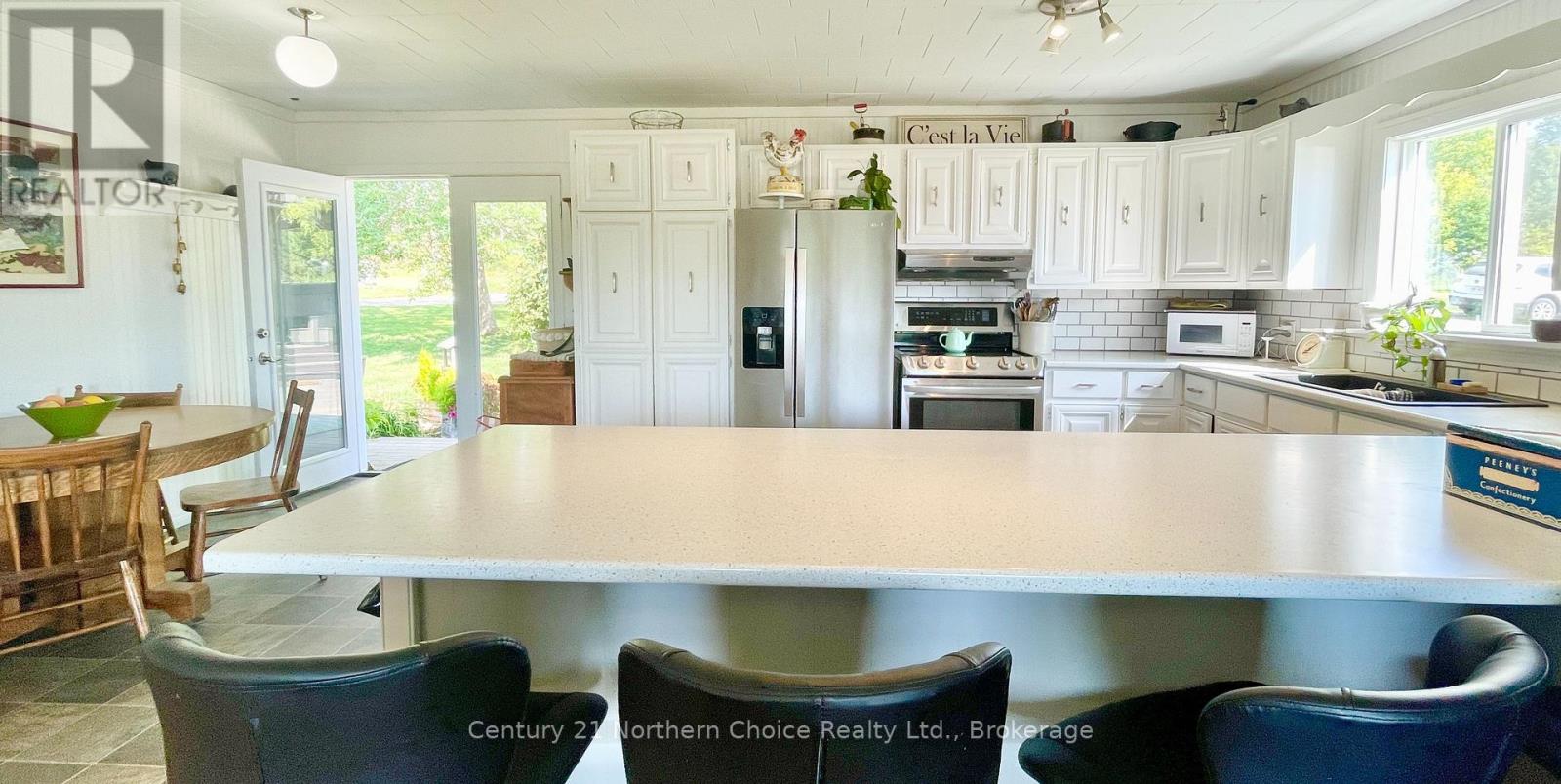 1207 594 Highway Property Photo 13