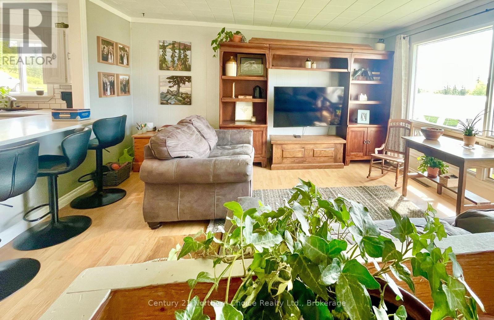 1207 594 Highway Property Photo 16