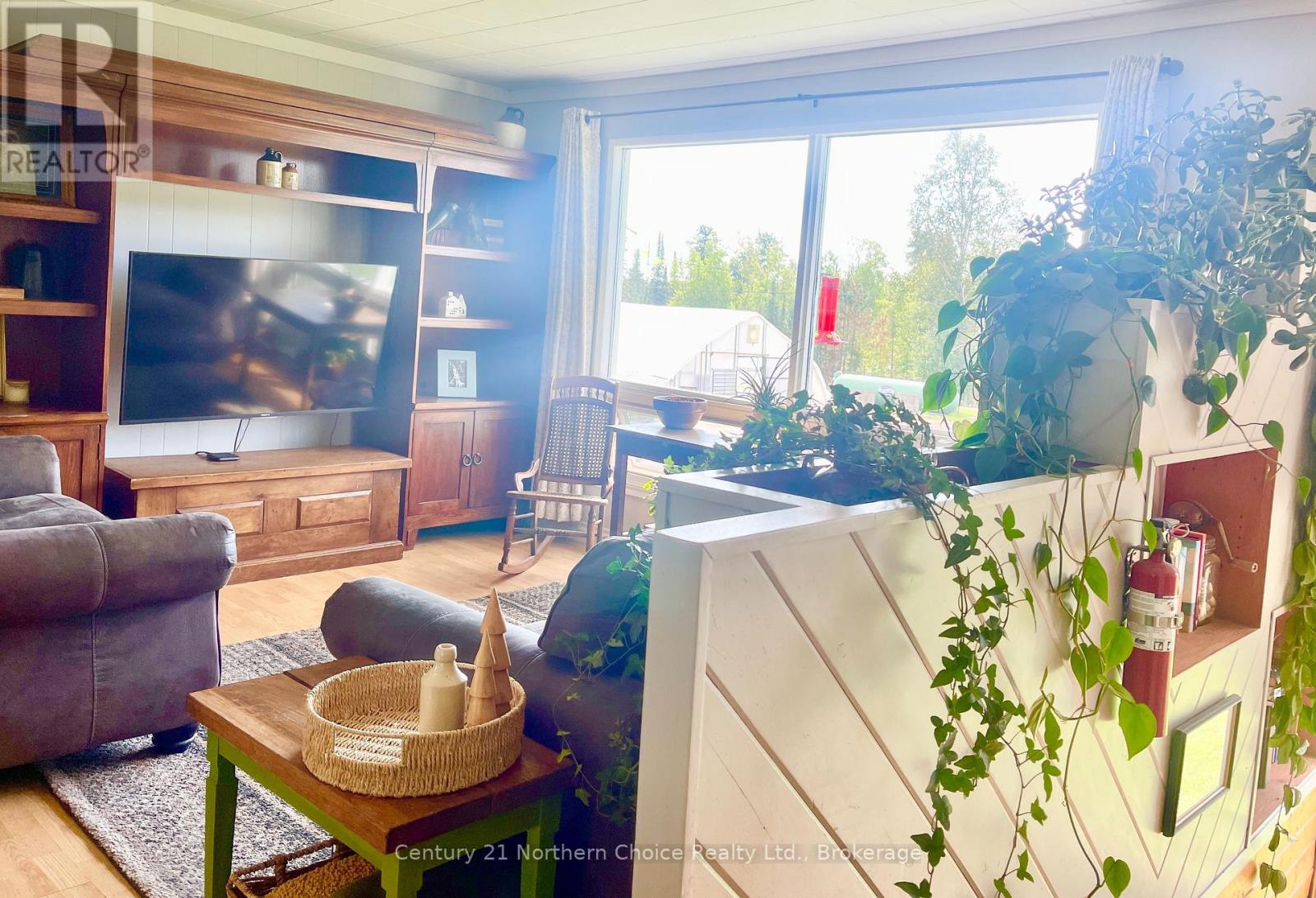 1207 594 Highway Property Photo 18