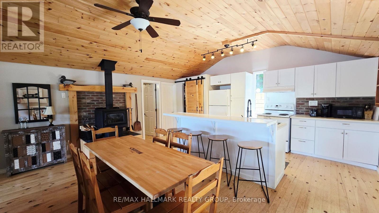 4614 Northwoods Drive Property Photo 15