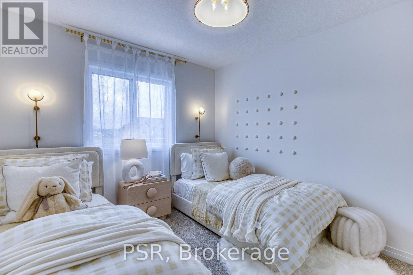 200 Rivergreen Crescent Property Photo 11