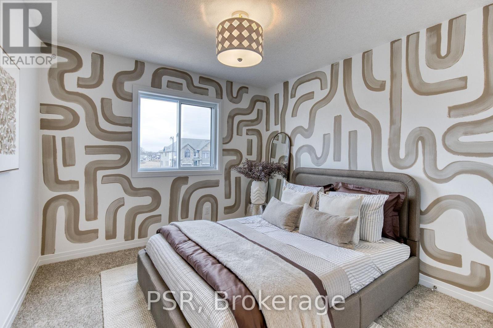 200 Rivergreen Crescent Property Photo 14