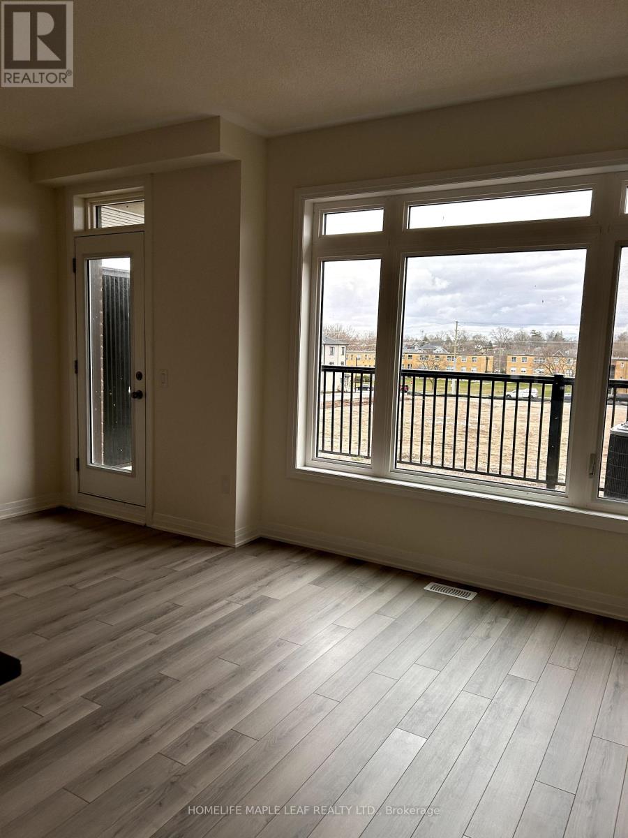 207 - 585 Colborne Street Property Photo 10