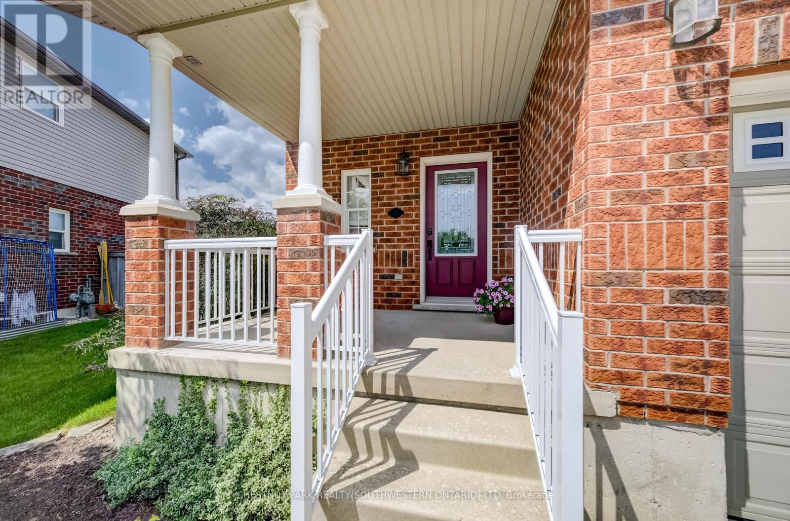64 Kropf Drive Property Photo 2