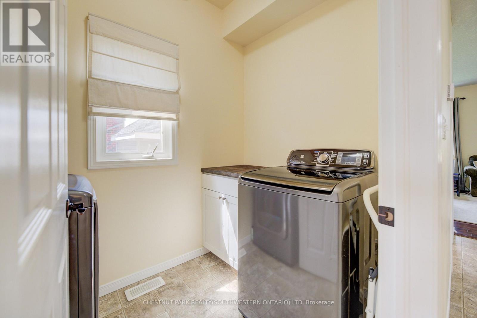 64 Kropf Drive Property Photo 6