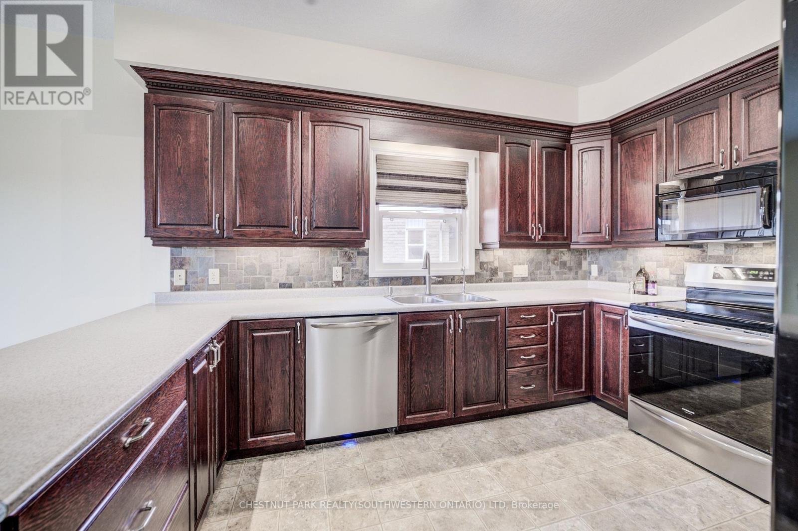 64 Kropf Drive Property Photo 14