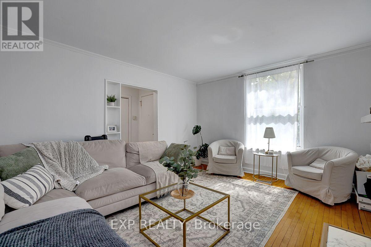 127 Osgoode Street Property Photo 9