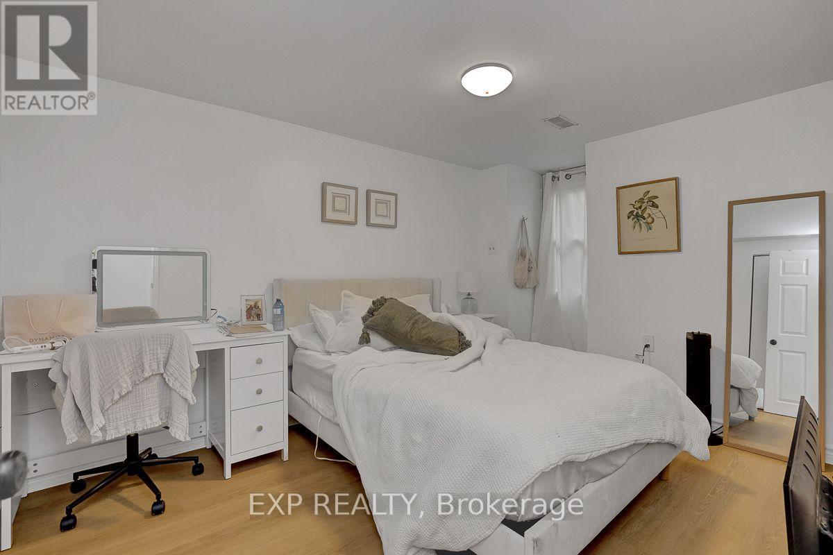 127 Osgoode Street Property Photo 20