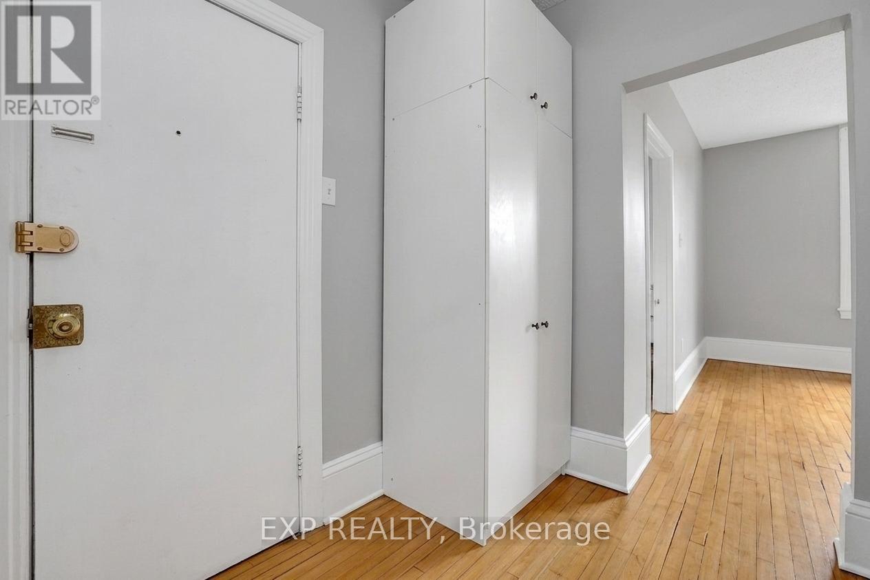 127 Osgoode Street Property Photo 23