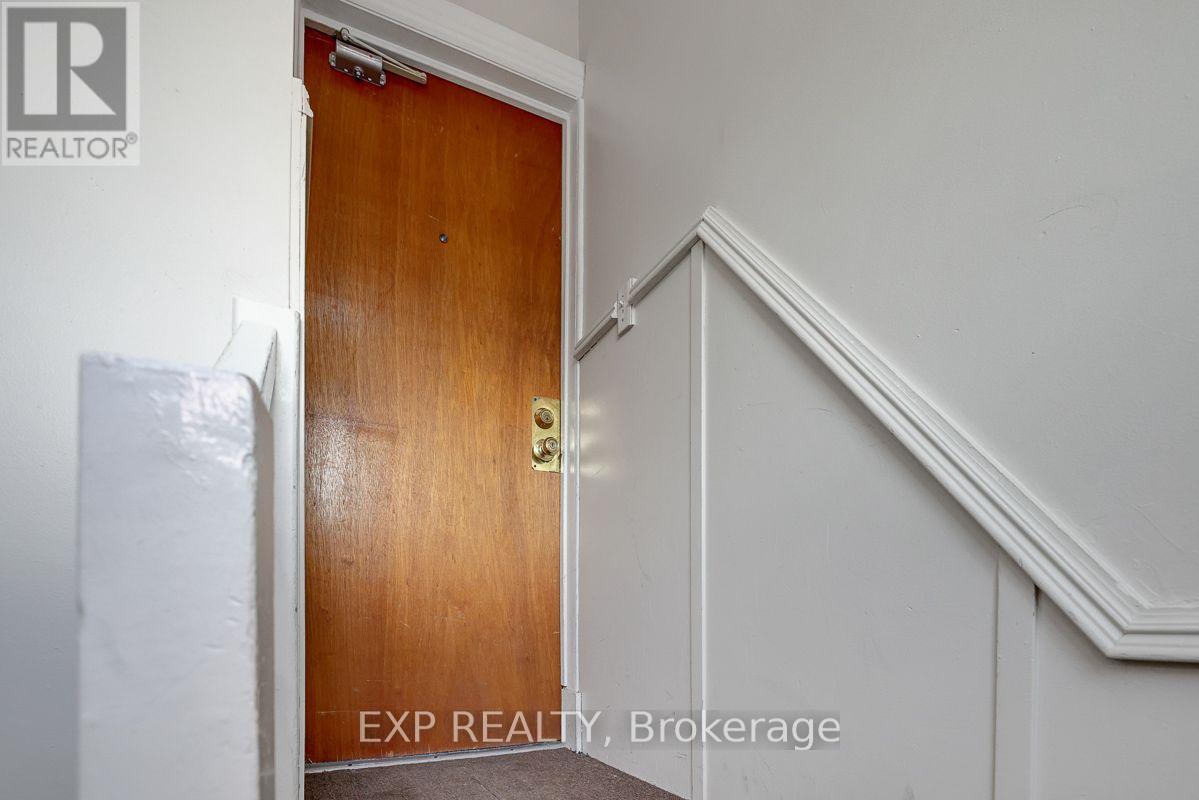 127 Osgoode Street Property Photo 37