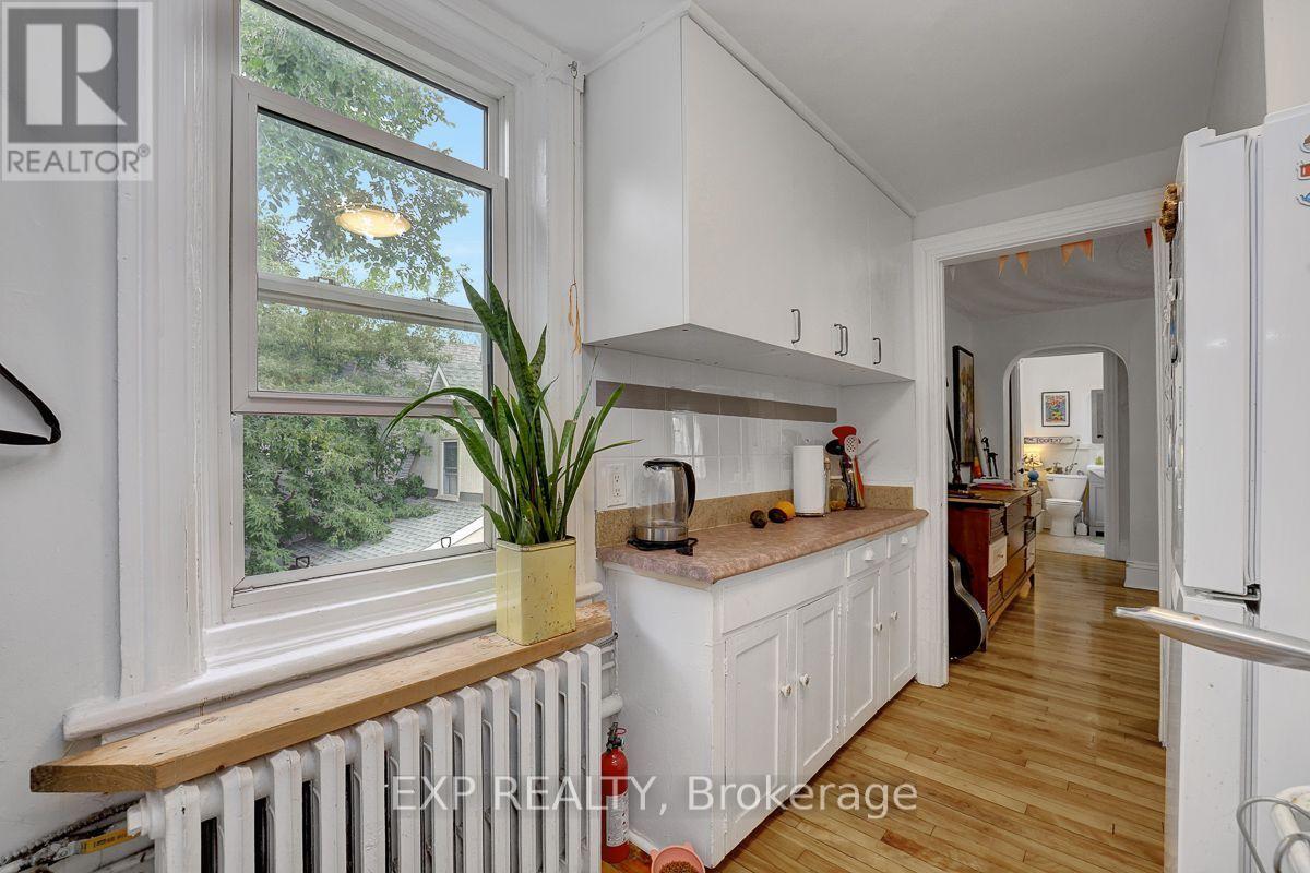 127 Osgoode Street Property Photo 43