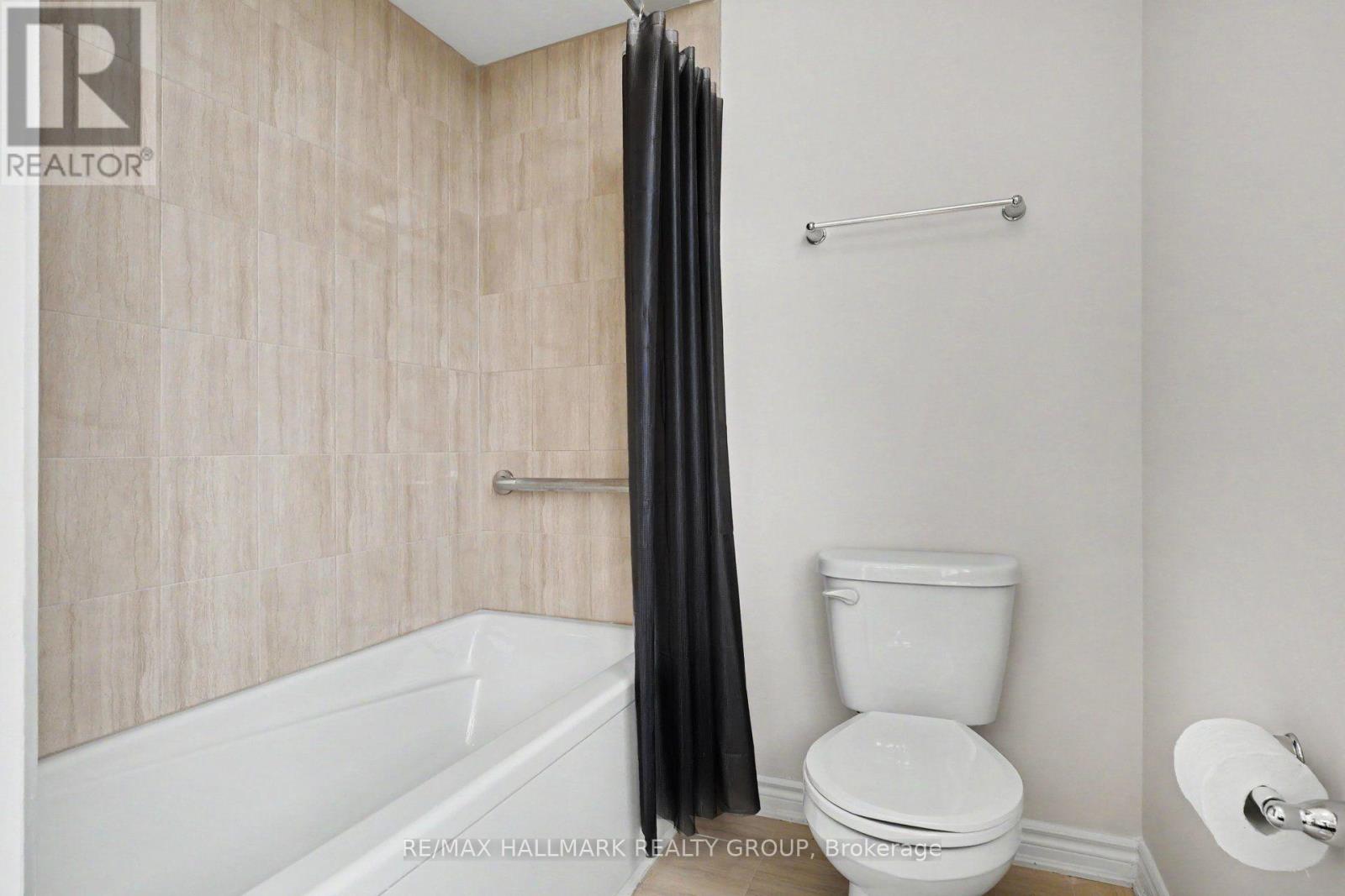 240 Sweetvalley Drive Property Photo 29