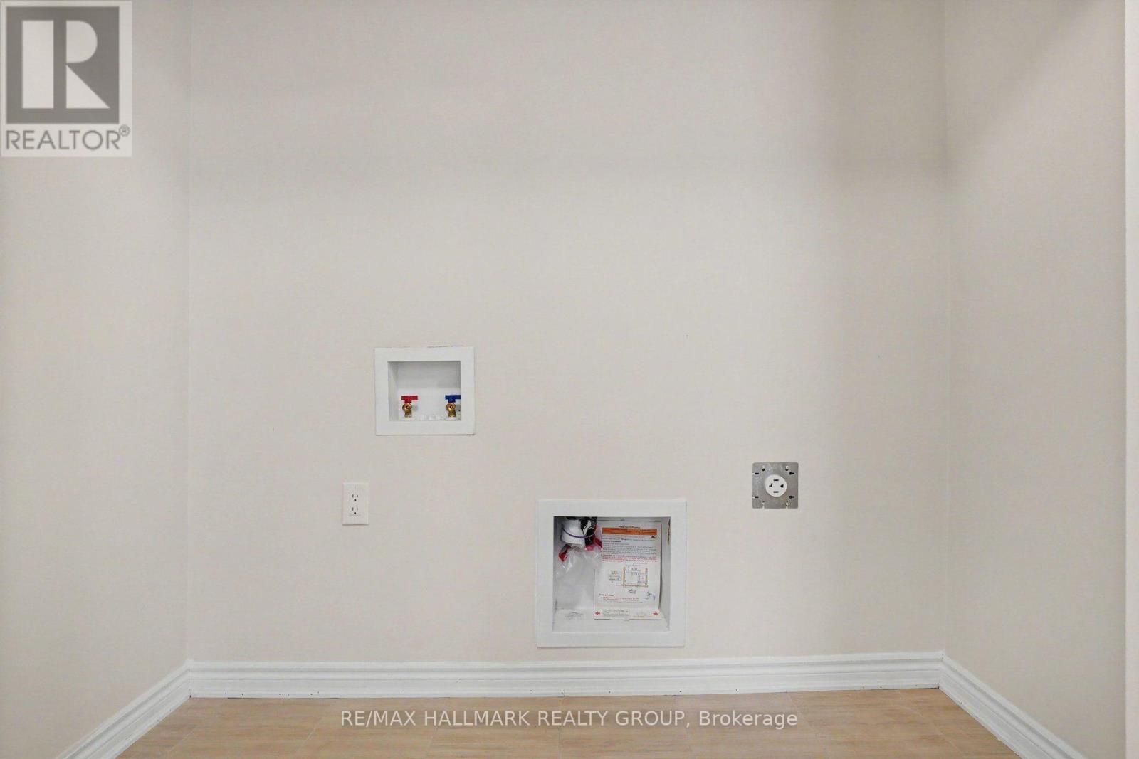 240 Sweetvalley Drive Property Photo 31