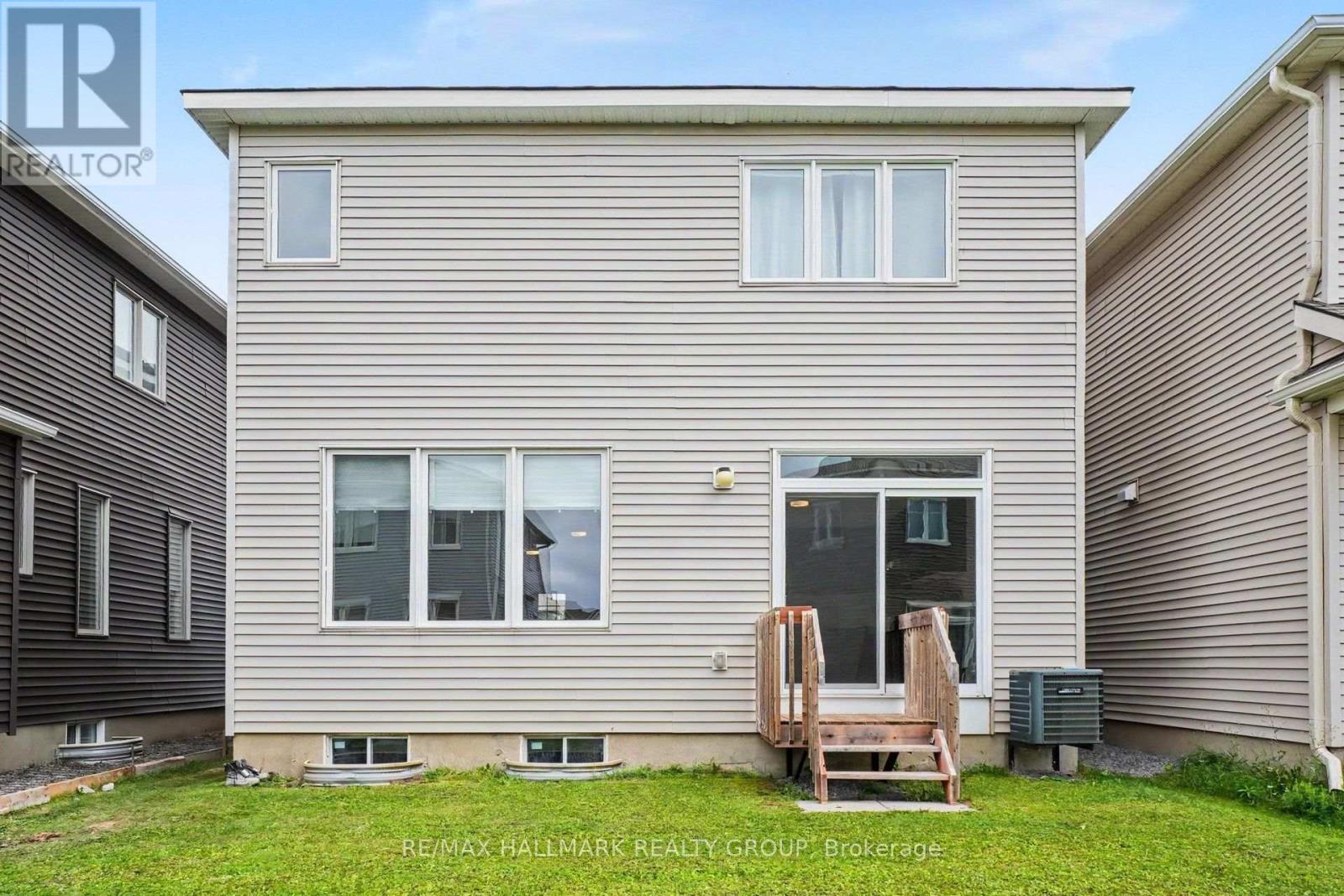 240 Sweetvalley Drive Property Photo 34