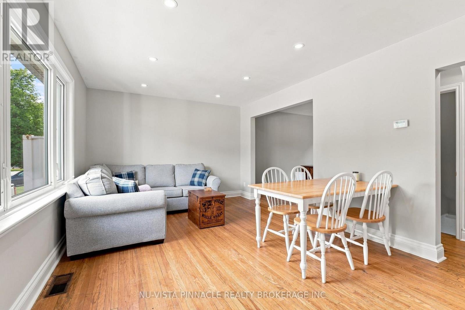 442 Grandview Avenue Property Photo 7