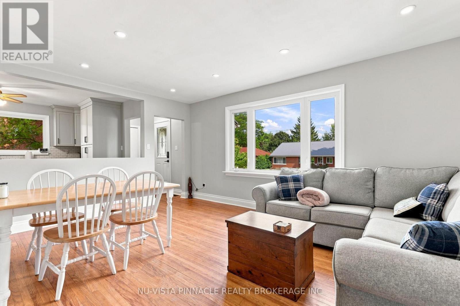 442 Grandview Avenue Property Photo 10