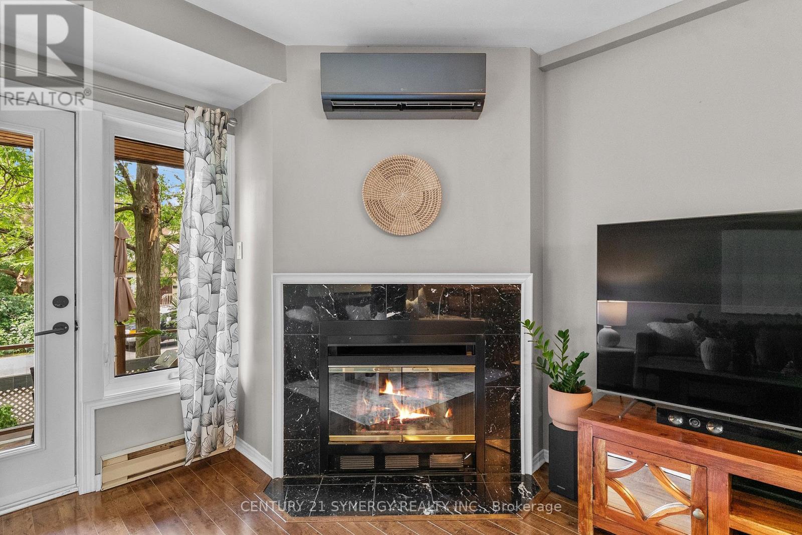 5 - 2 Columbus Avenue Property Photo 7