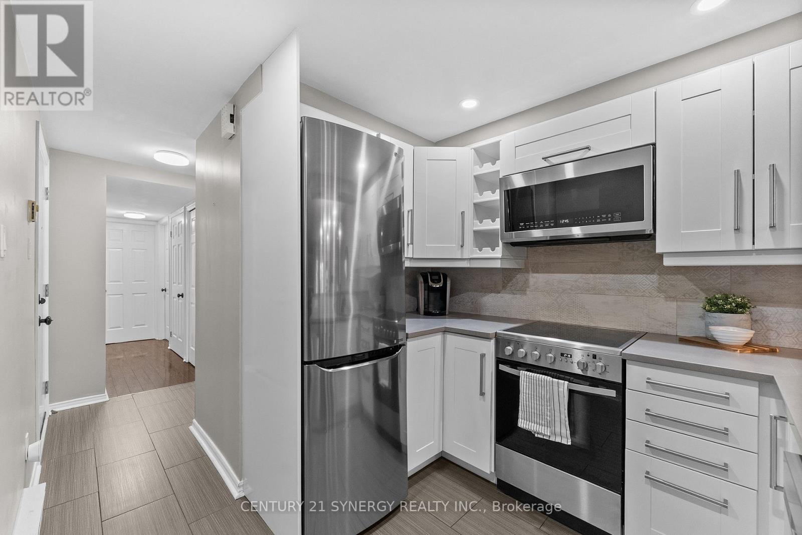 5 - 2 Columbus Avenue Property Photo 10