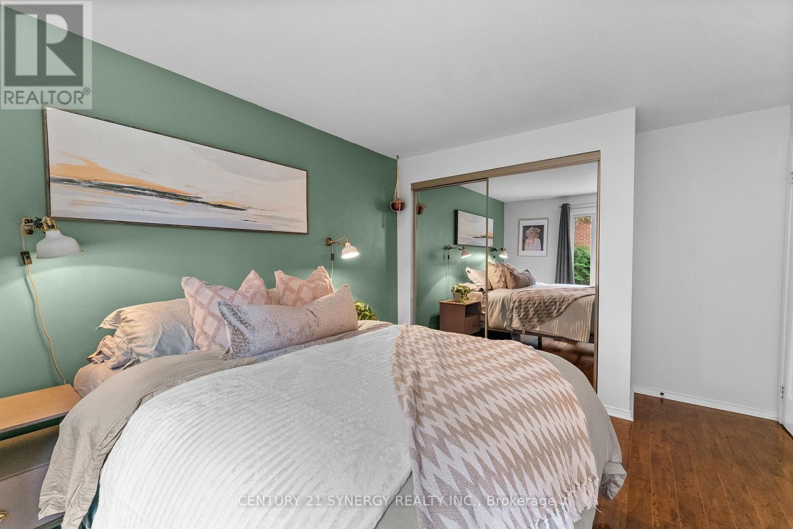 5 - 2 Columbus Avenue Property Photo 15