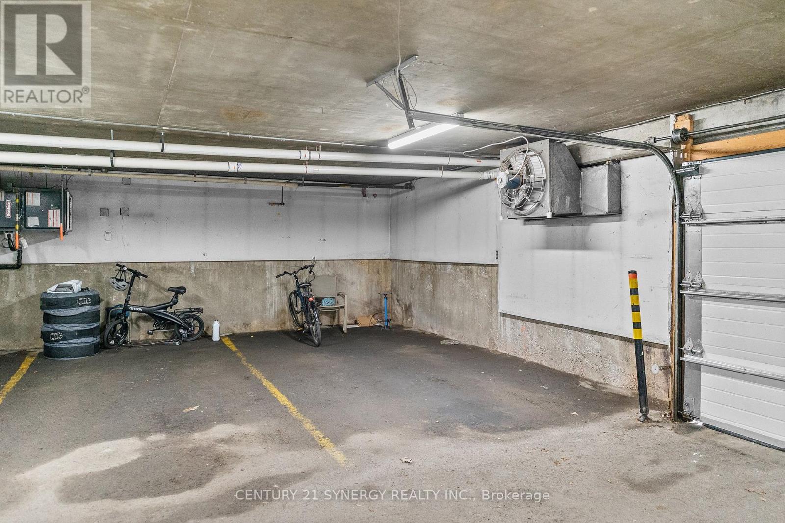 5 - 2 Columbus Avenue Property Photo 17