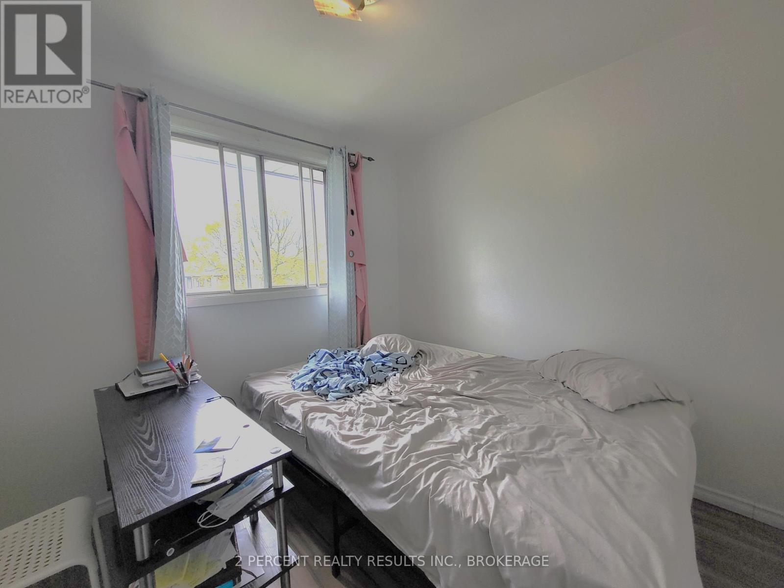 928 Oakview Avenue Property Photo 5