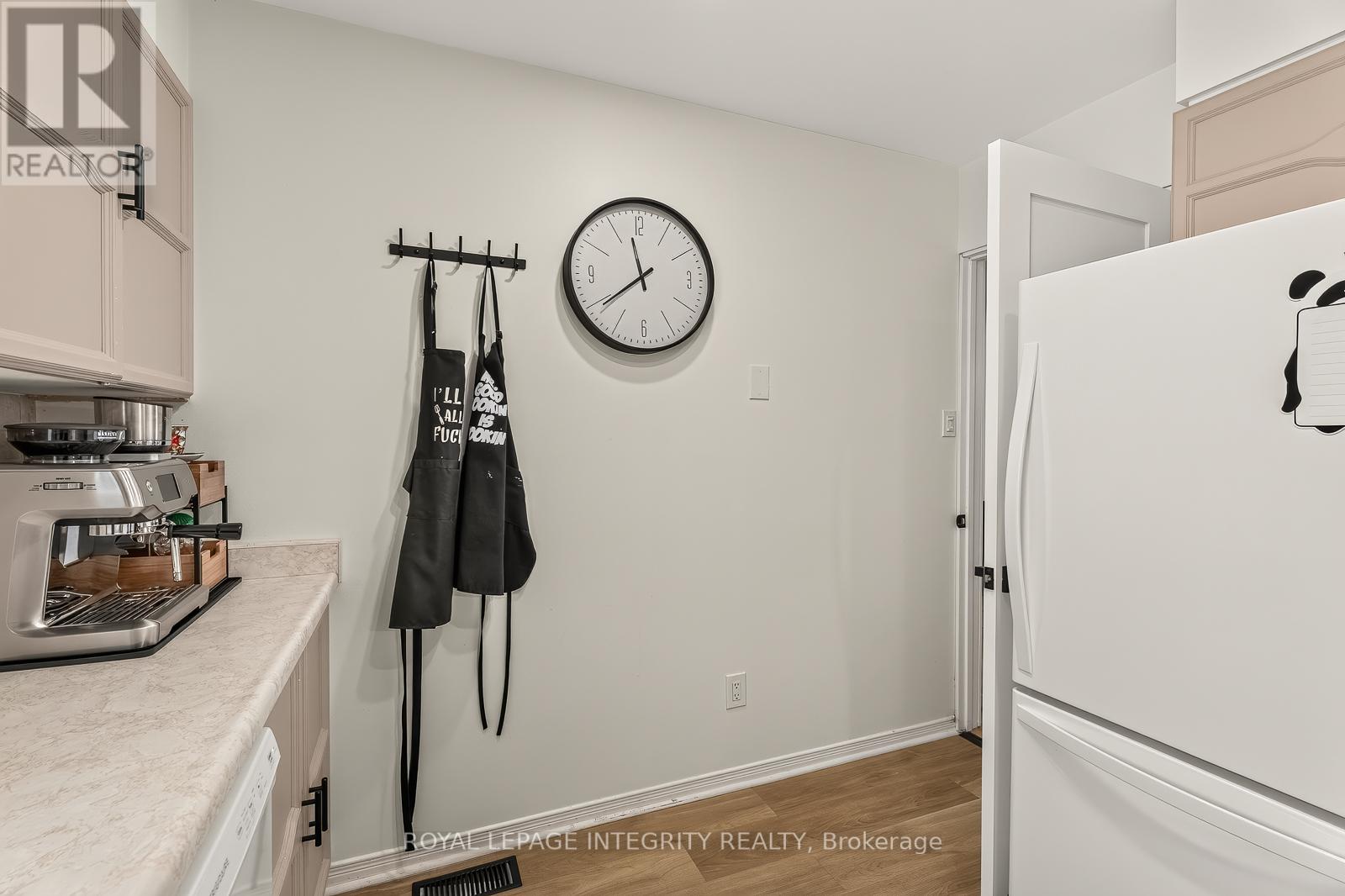 16 Stamford Private Property Photo 19