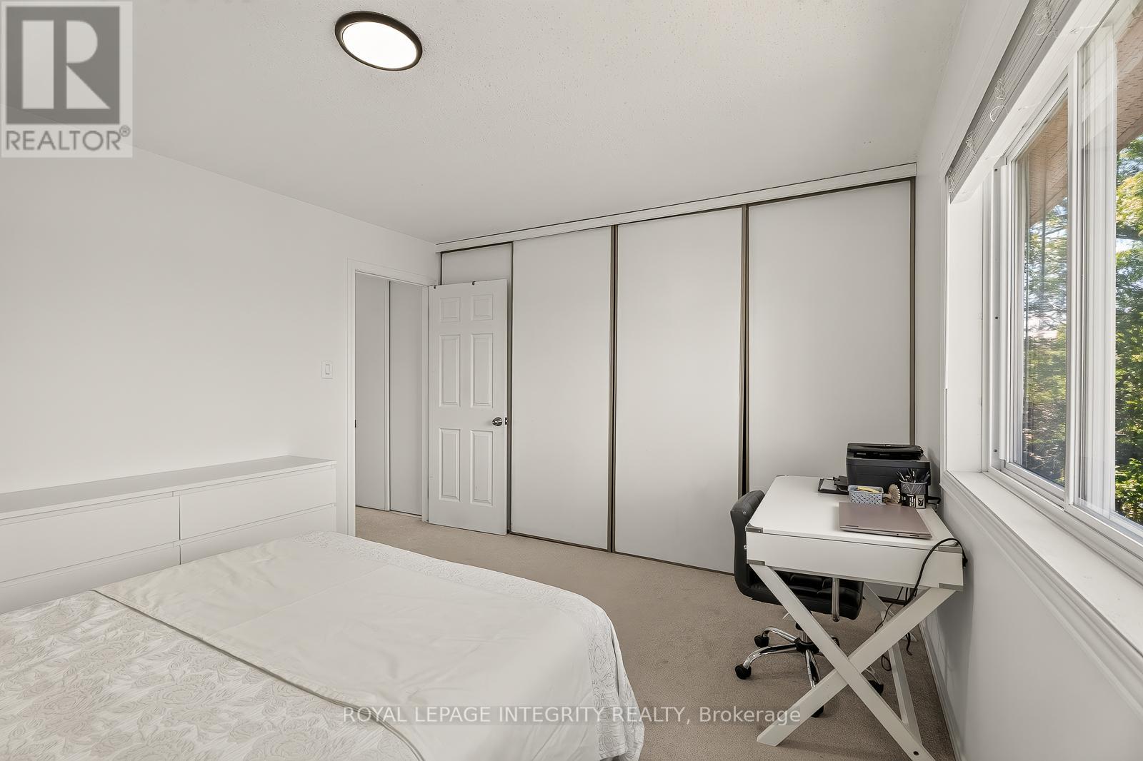 16 Stamford Private Property Photo 24