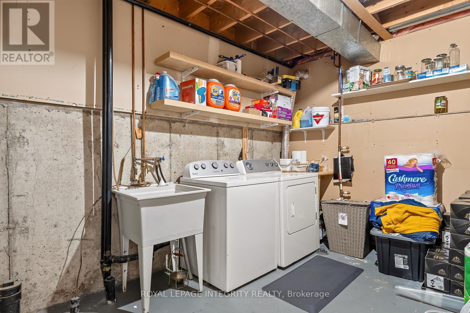 16 Stamford Private Property Photo 34