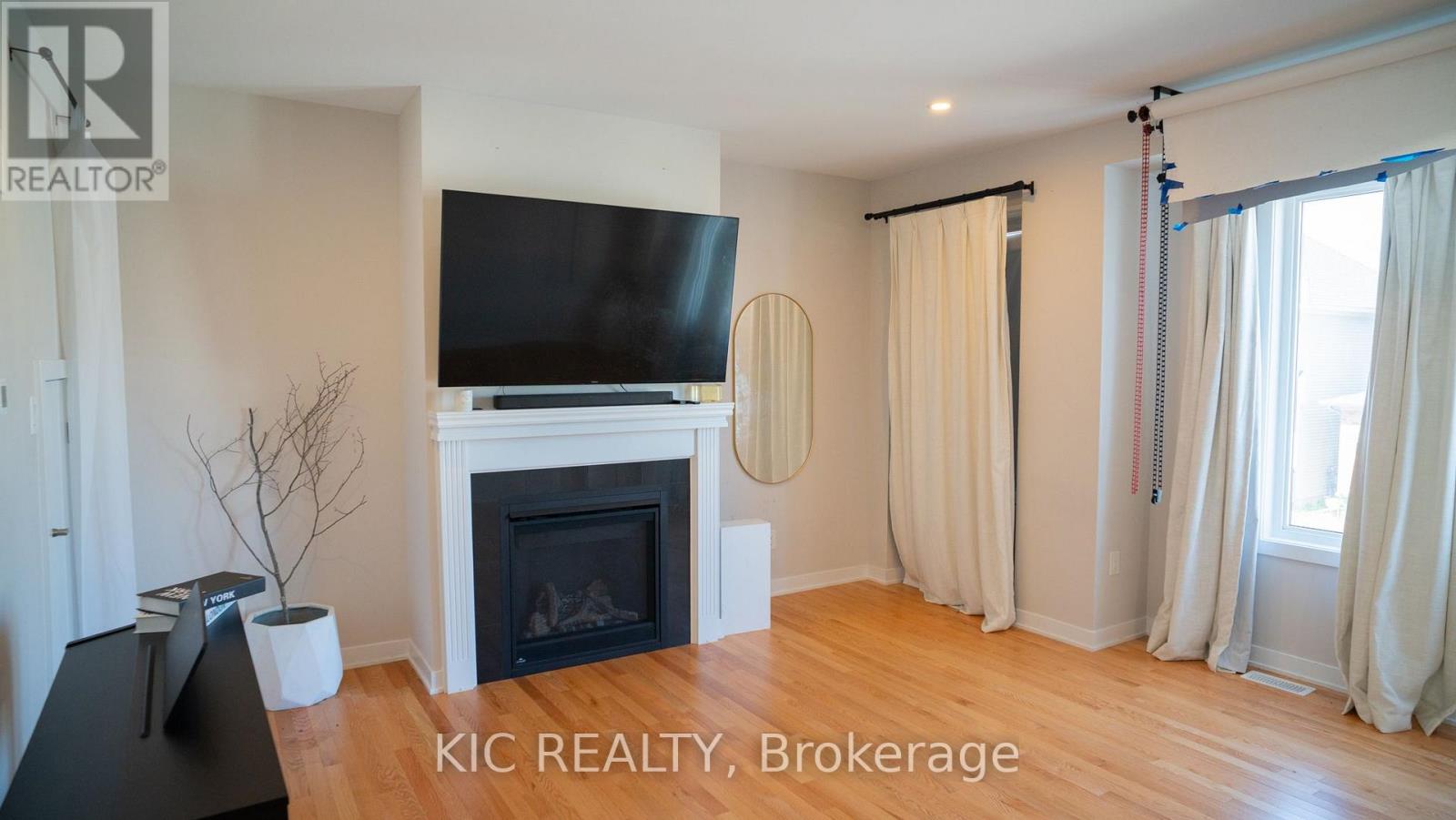 352 Appalachian Circle Property Photo 7