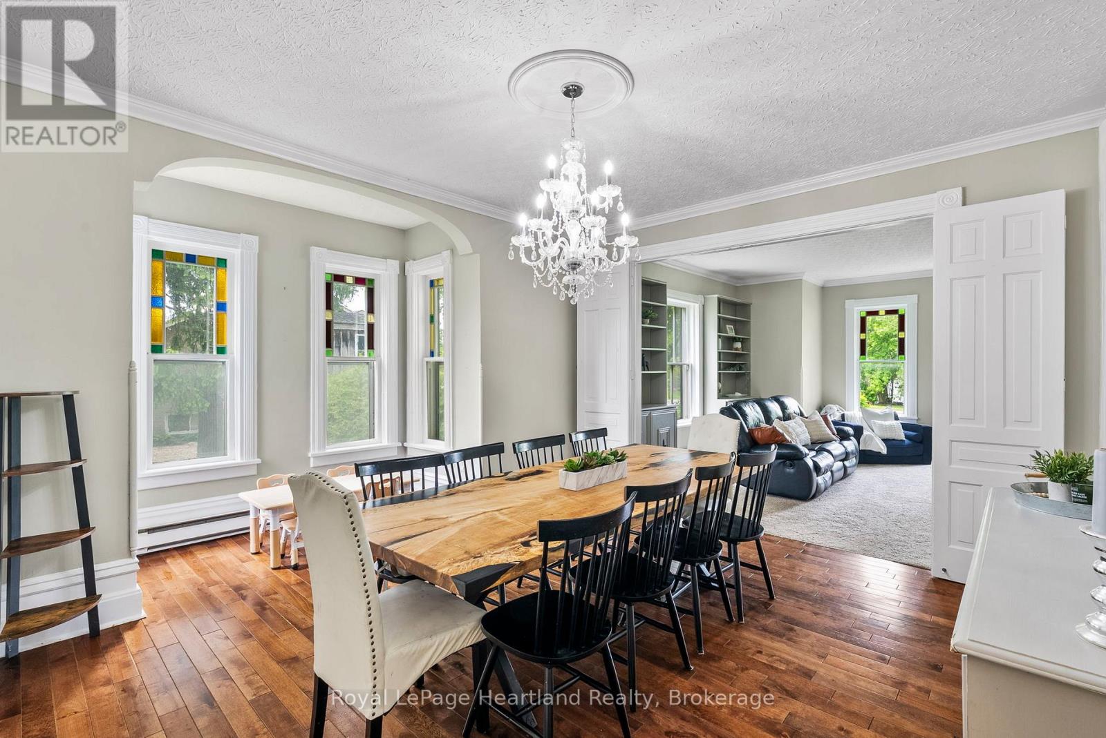1047 Gibson Street Property Photo 14