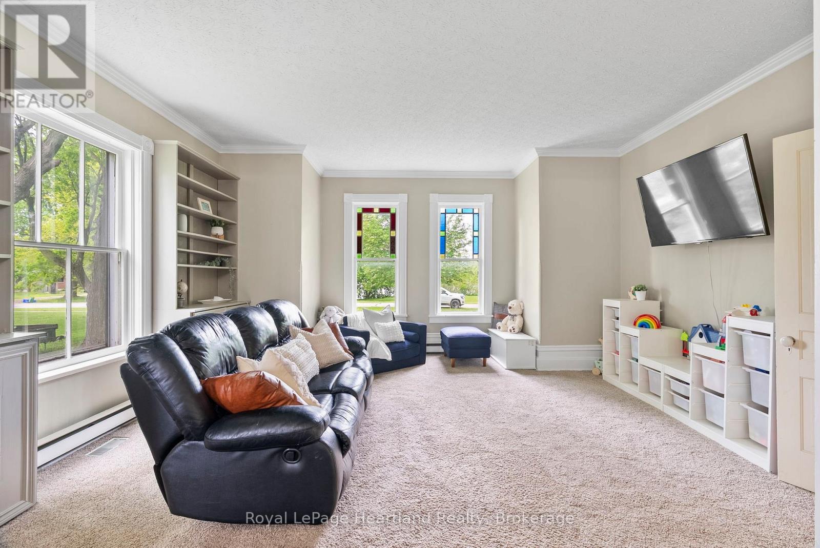 1047 Gibson Street Property Photo 18