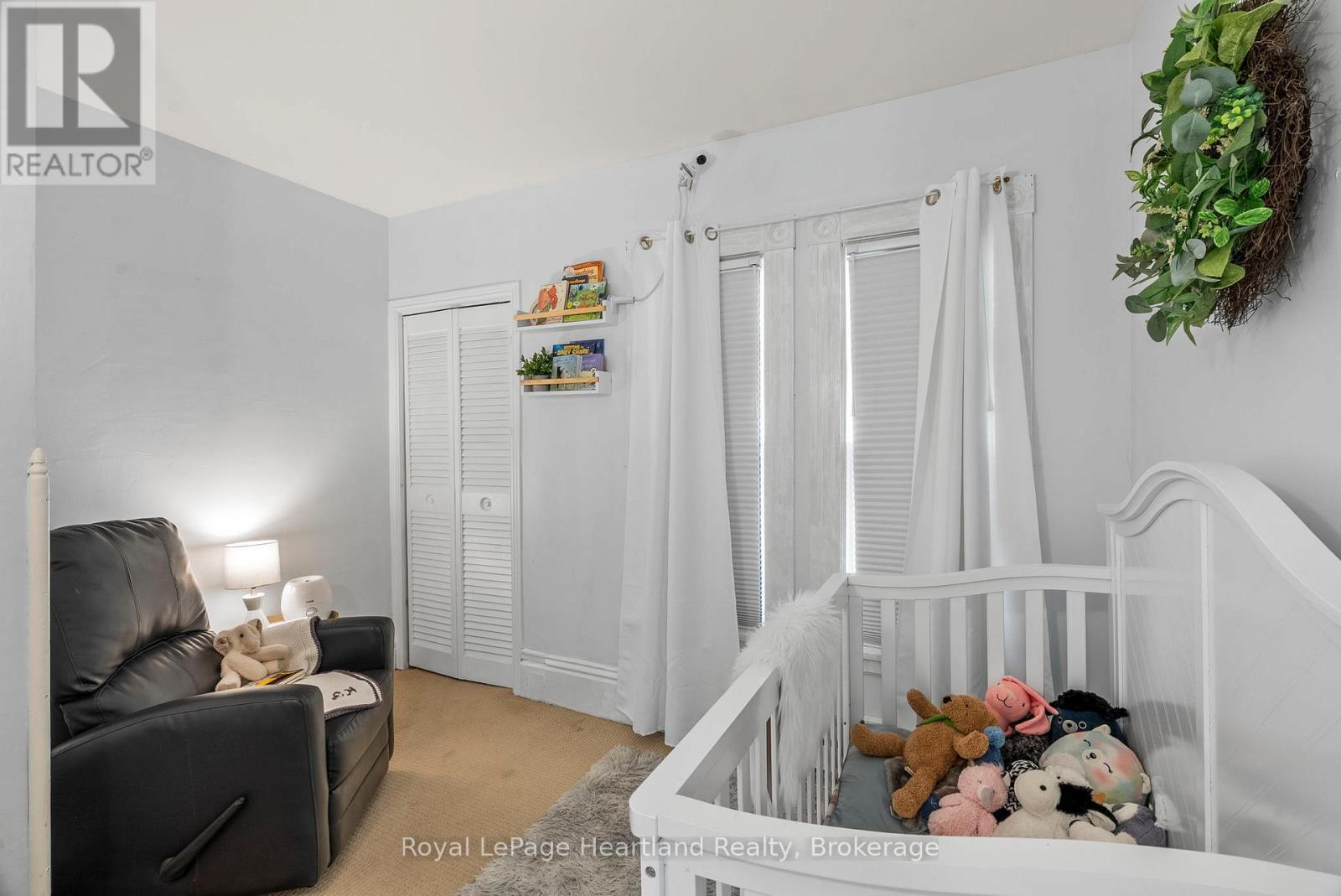 1047 Gibson Street Property Photo 31