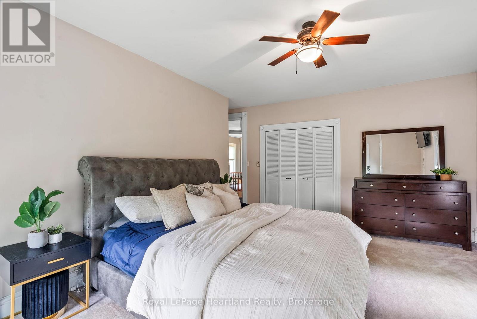 1047 Gibson Street Property Photo 33