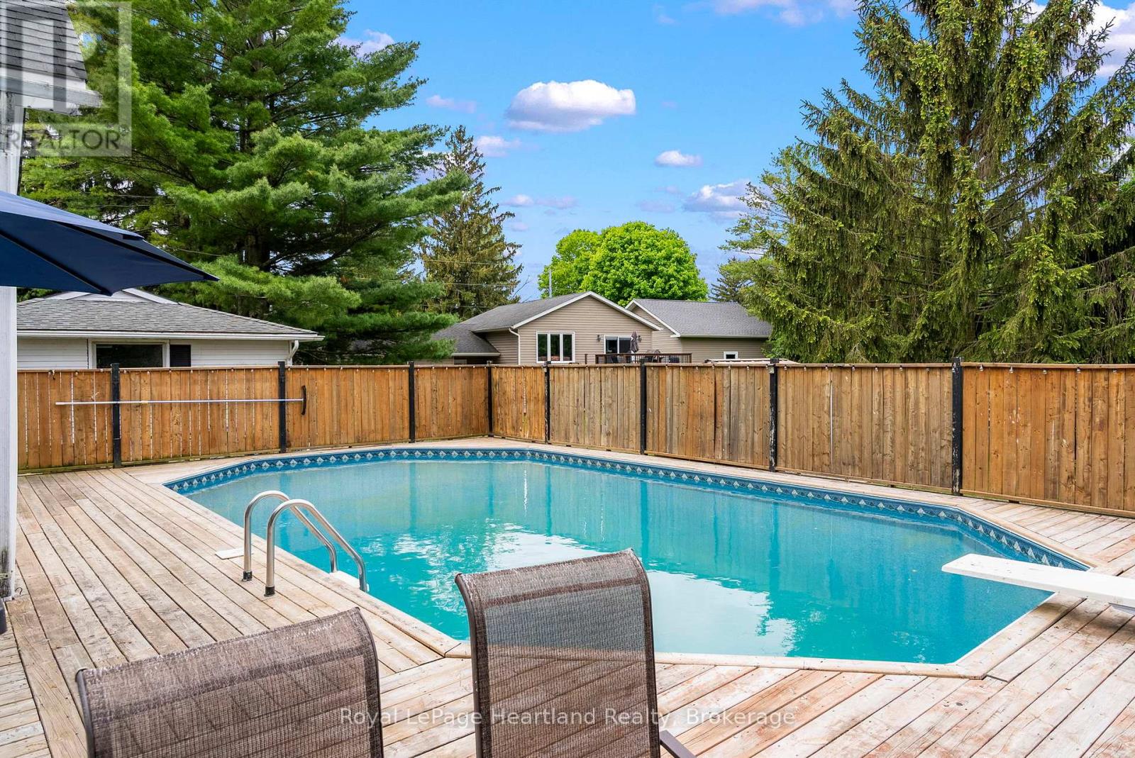 1047 Gibson Street Property Photo 47