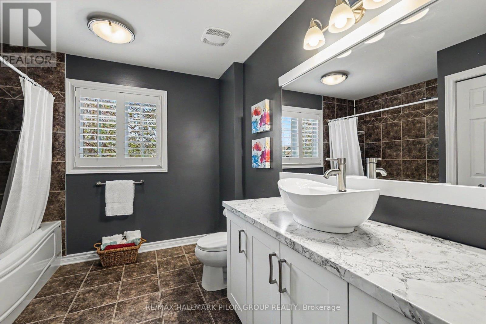 26 Honore Crescent Property Photo 15
