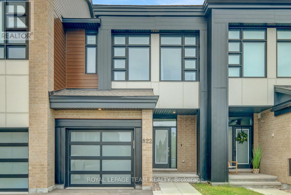 822 CHIPPING CIRCLE Property Photo 1