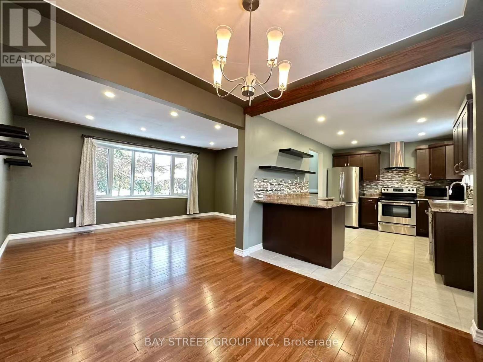 49 Howland Drive Property Photo 2