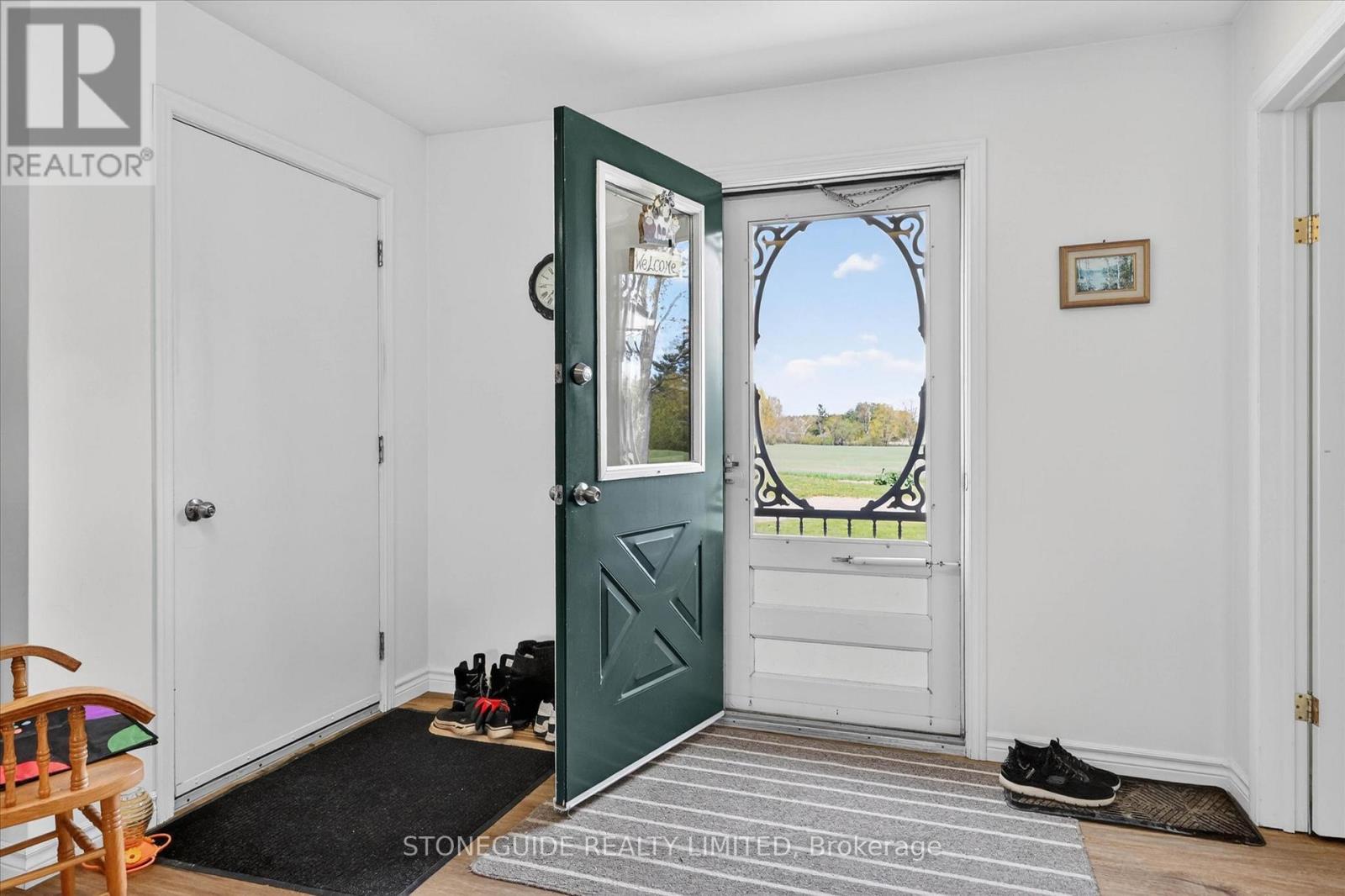 2136 Sixteenth Line Property Photo 27