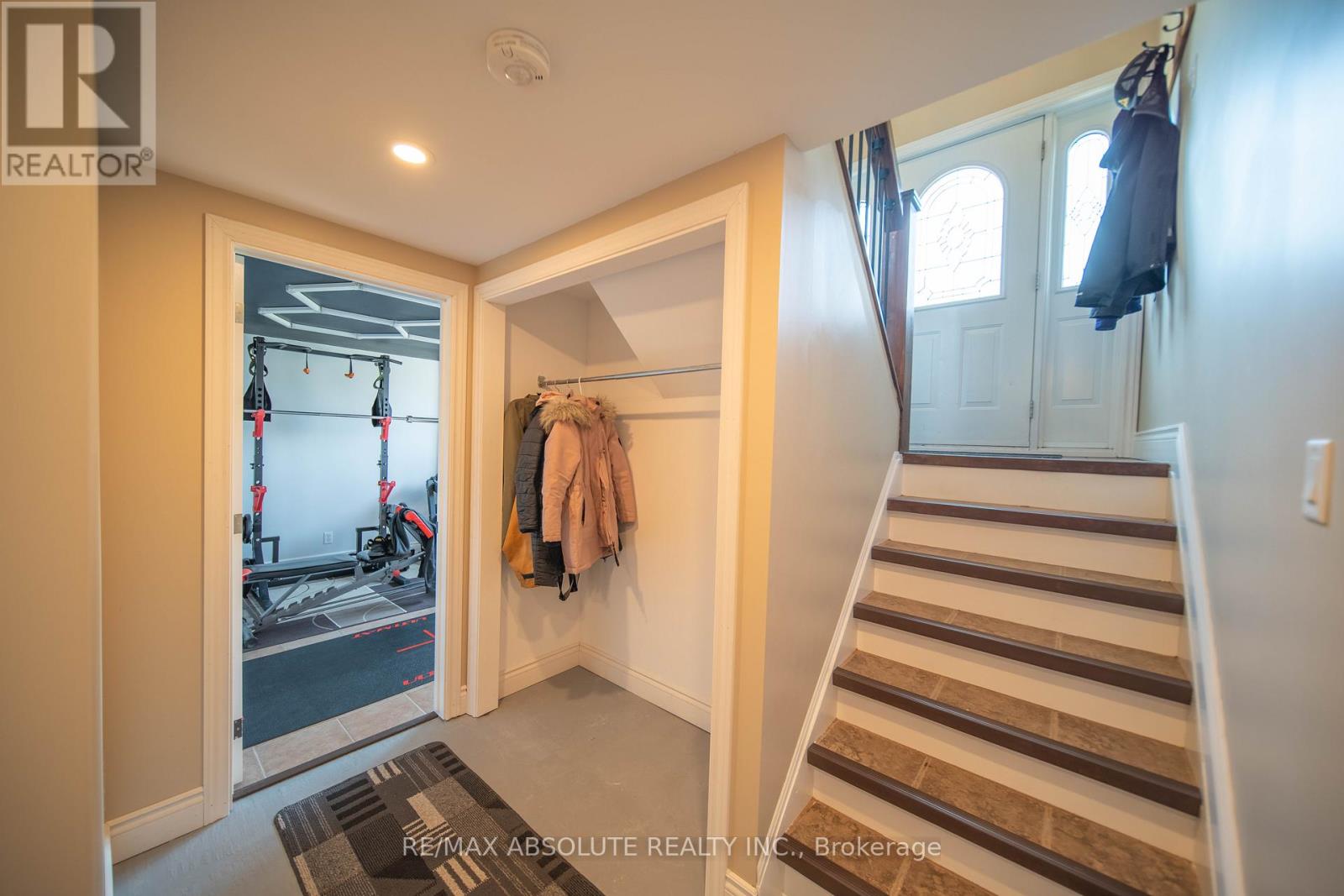 38 Duchesse Crescent Property Photo 21