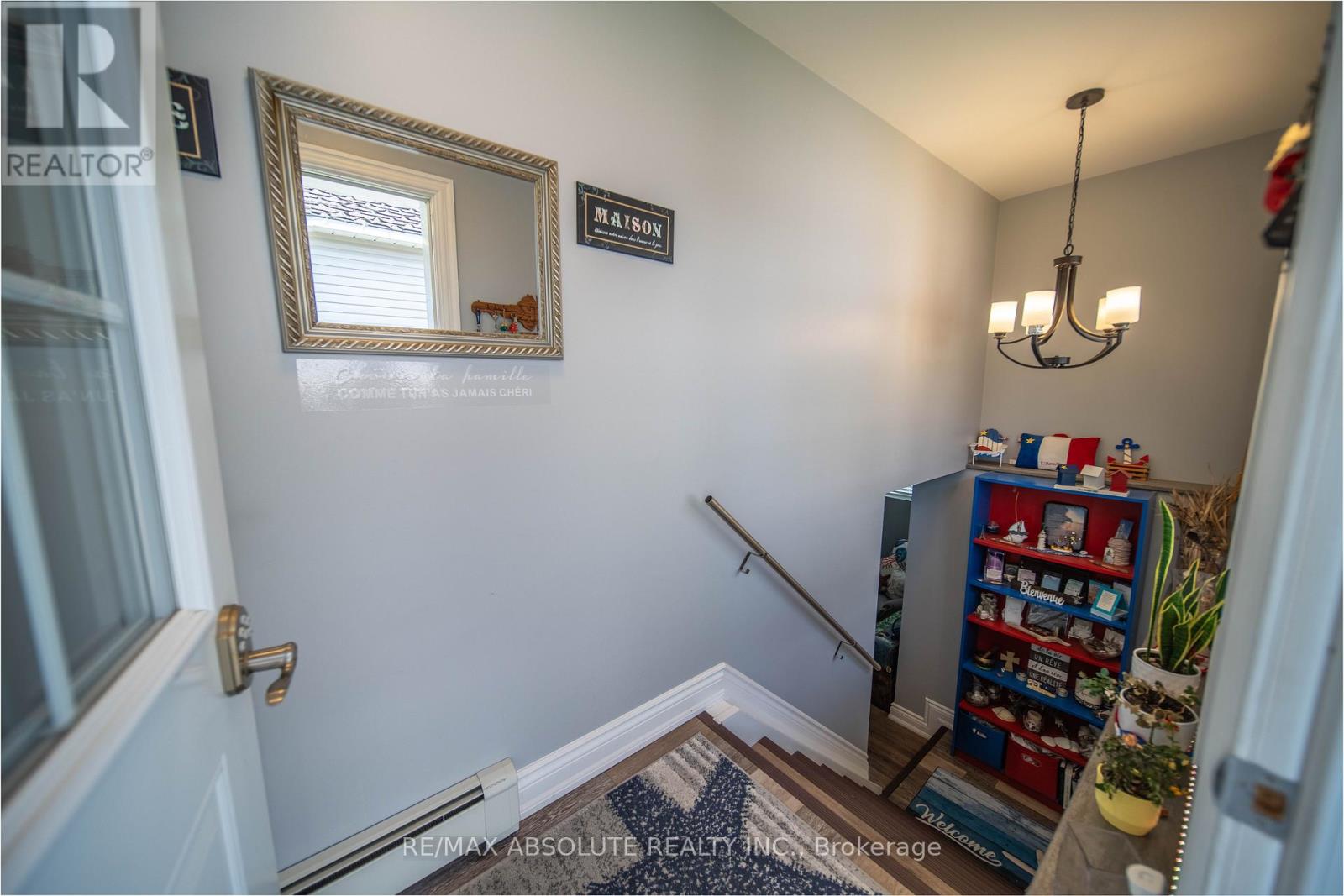 38 Duchesse Crescent Property Photo 25