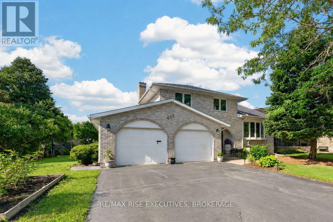 611 Rivermeade Avenue Property Photo 1