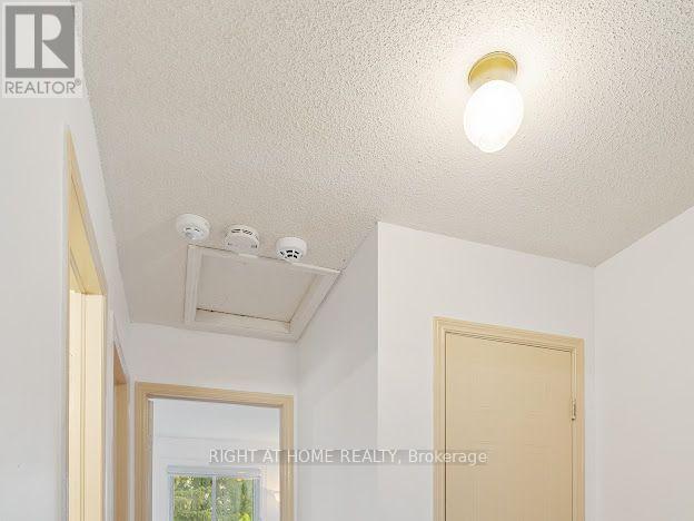 17 - 925 Lawson Road Property Photo 17