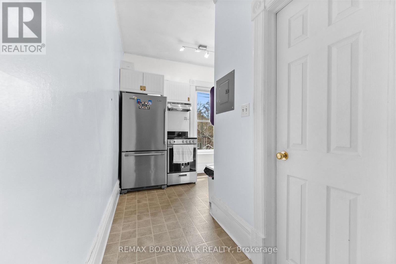 19 North Street Property Photo 28